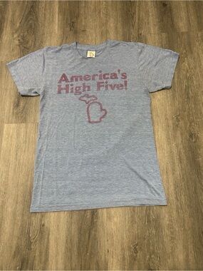 Michigan America's High Five T-Shirt Souvenir Graphic Tee Vintage Style Size S